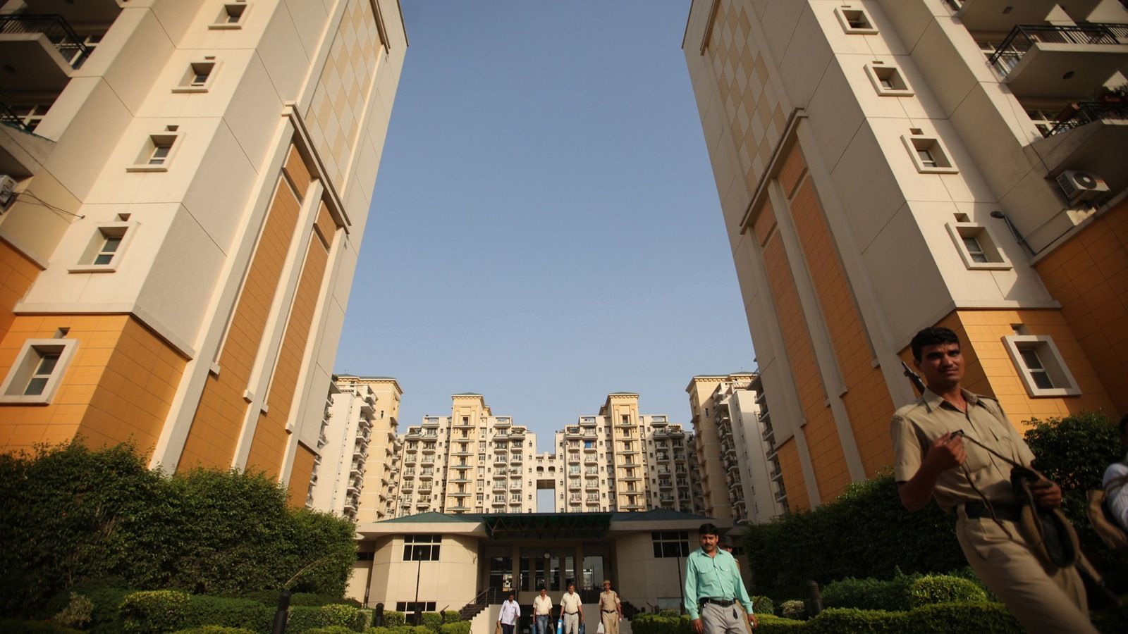 Unstoppable Gurgaon: Between Jan & April, 27,000 crore pumped into new real estate projects