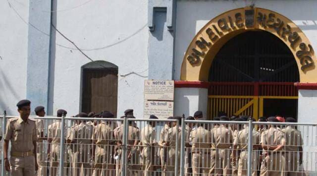 Murder convict walks out of Sabarmati Central Jail’s main gate; manhunt begins