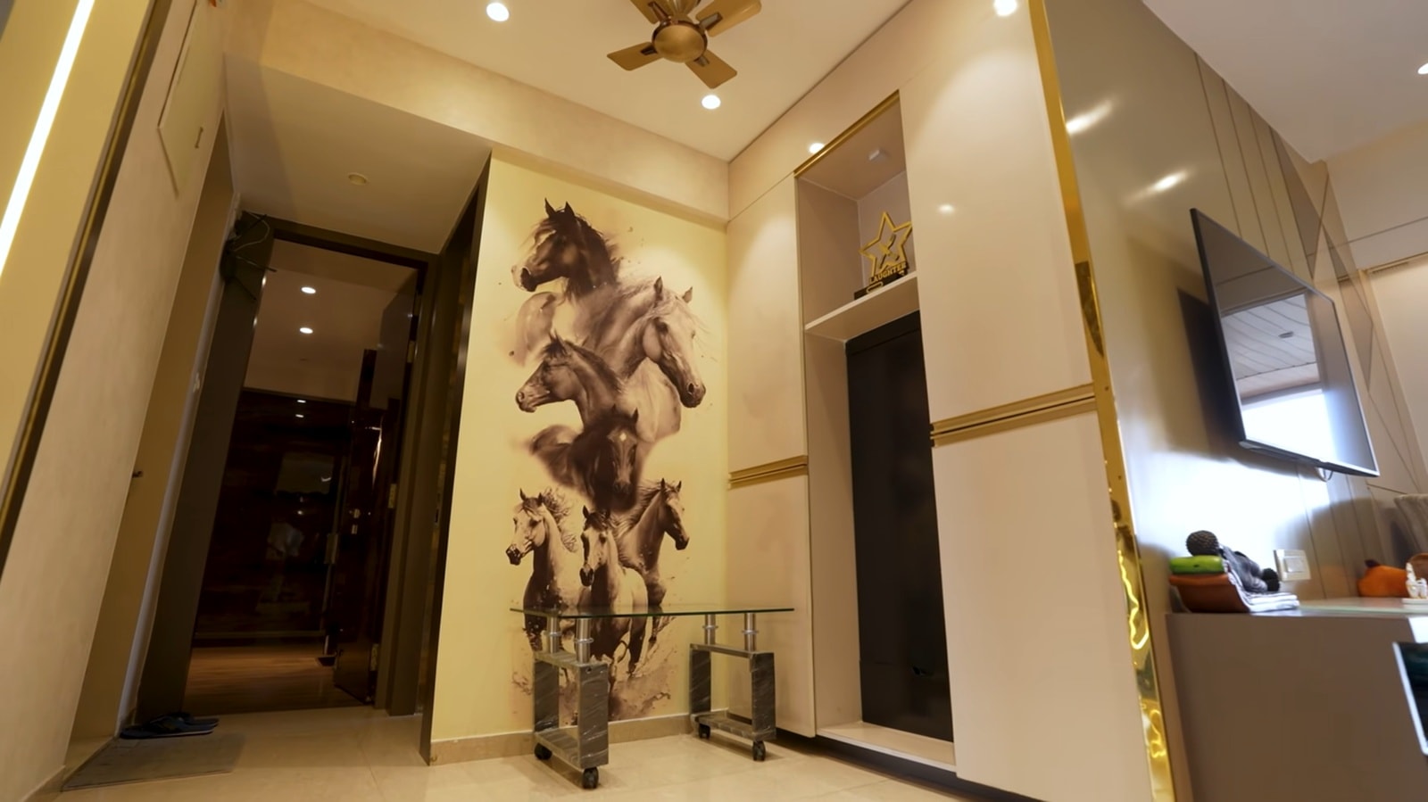 Throughout the tour, Samarth repeatedly connected his interiors to his personality, calling the horses “good luck” and “prosperity,” while joking, “They call me a horse in the show.”