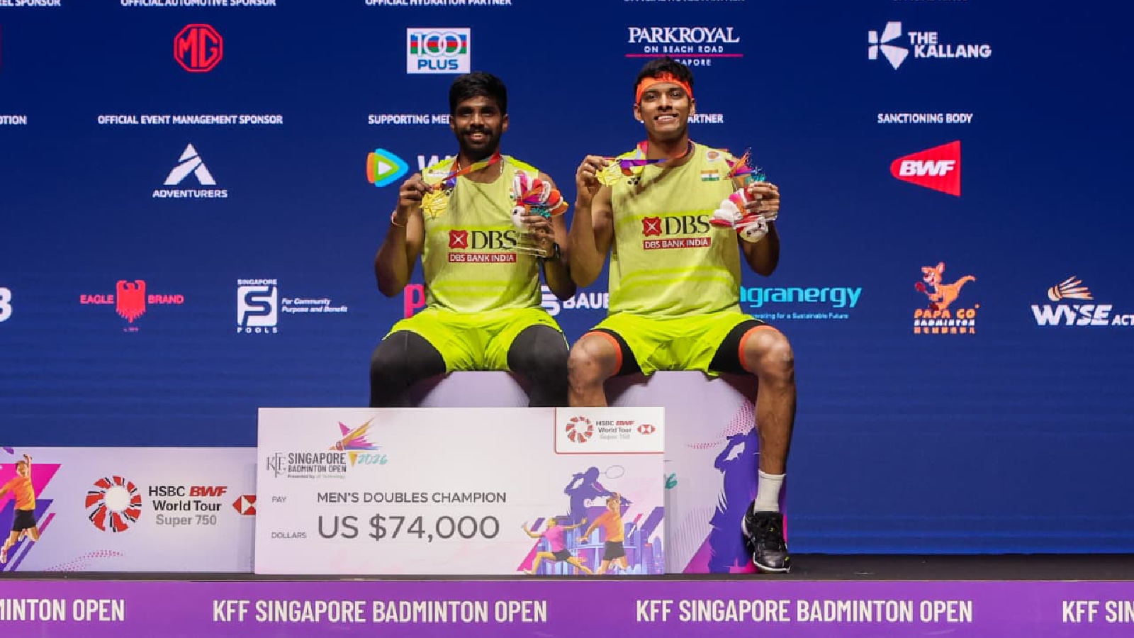 Indian men's doubles pair Satwiksairaj Rankireddy and Chirag Shetty pose with their medals after winning the Singapore Open. (Badminton Photo)