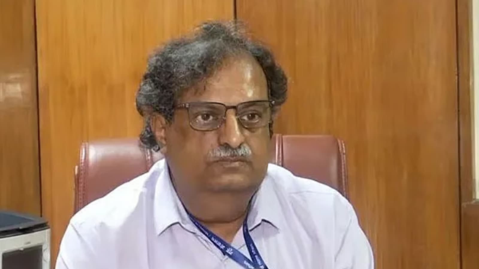 indianexpress.com - Express Web Desk - NMC chief says AI won't replace your doctor, but change medical education forever: Here's why