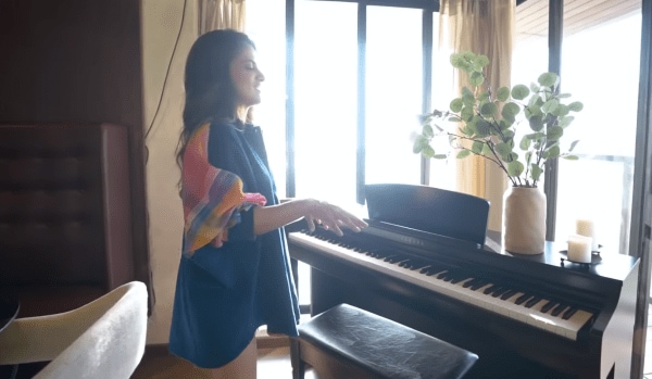 Jasleen Royal's duplex in Mumbai