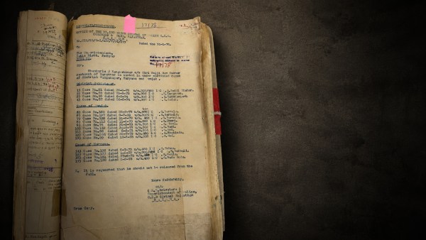 A list of cases against Shankariya Kanpatimar in a register. 