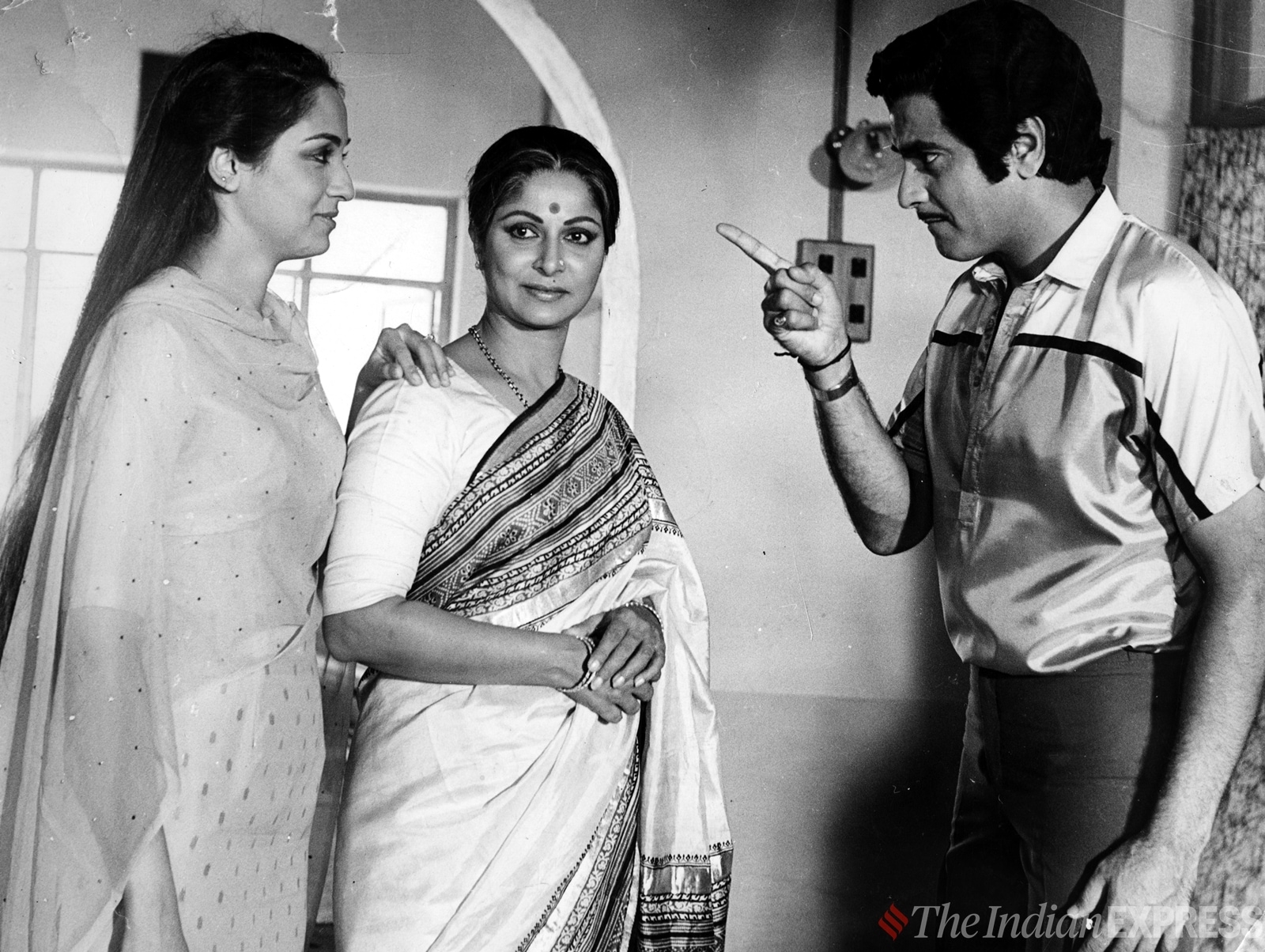 Swaroop Sampat, Swaroop Sampat theatre, Swaroop Sampat Jaane Pehchaane Anjane, Swaroop Sampat Anupam Kher, Waheeda Rehman