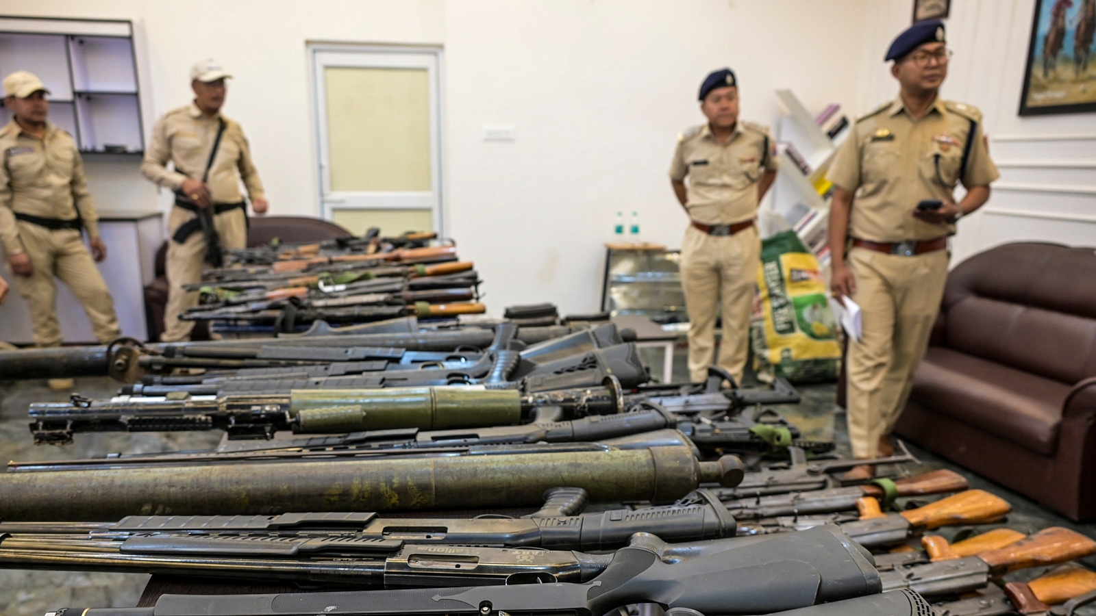  3 yrs after peace deal, insurgent group found selling weapons