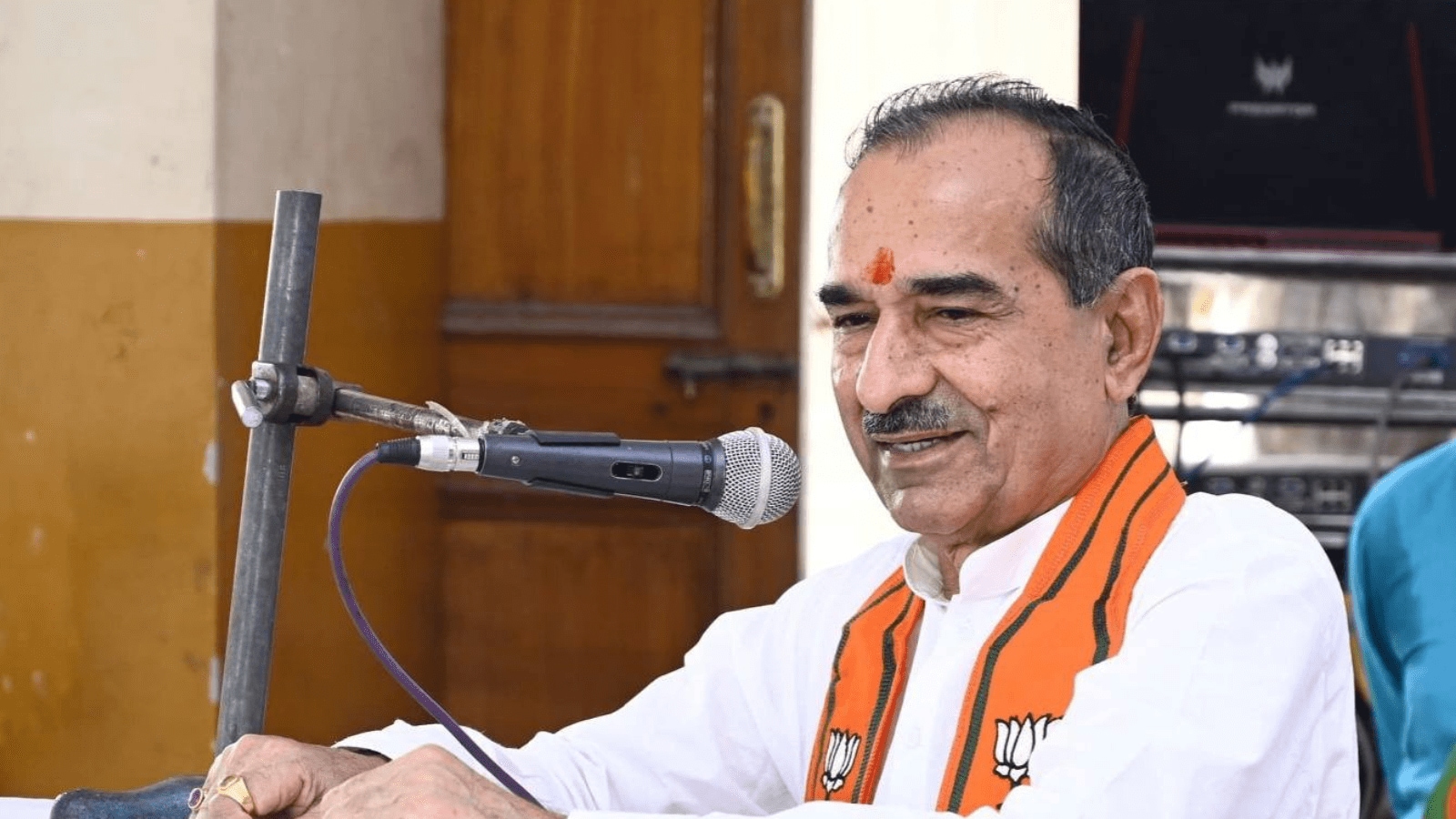 Madan Rathore apology, Mahant Balaknath casteist remarks