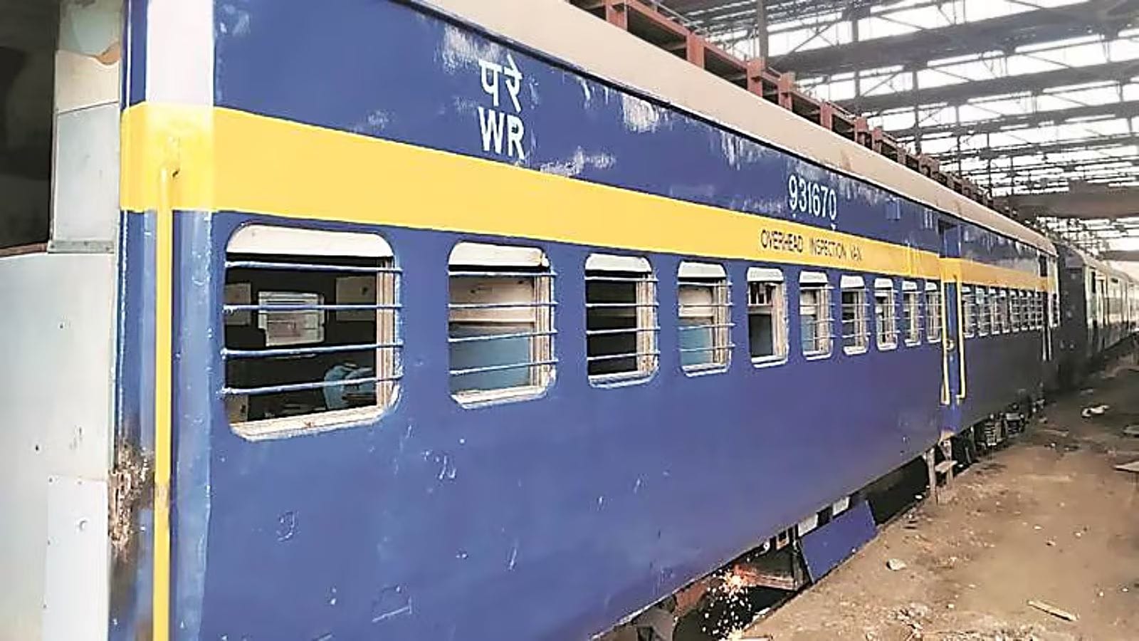 Bombay High Court allows Western Railway to continue demolition in Bandra