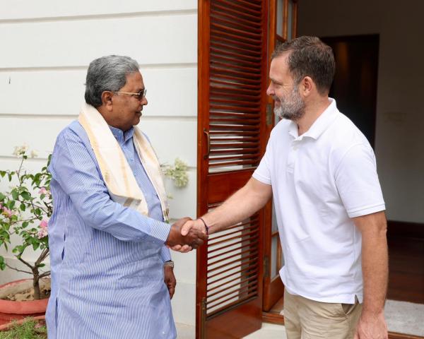 Siddaramaiah, Rahul Gandhi