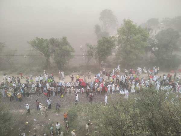The agitation follows an earlier road blockade carried out by farmers on Friday.