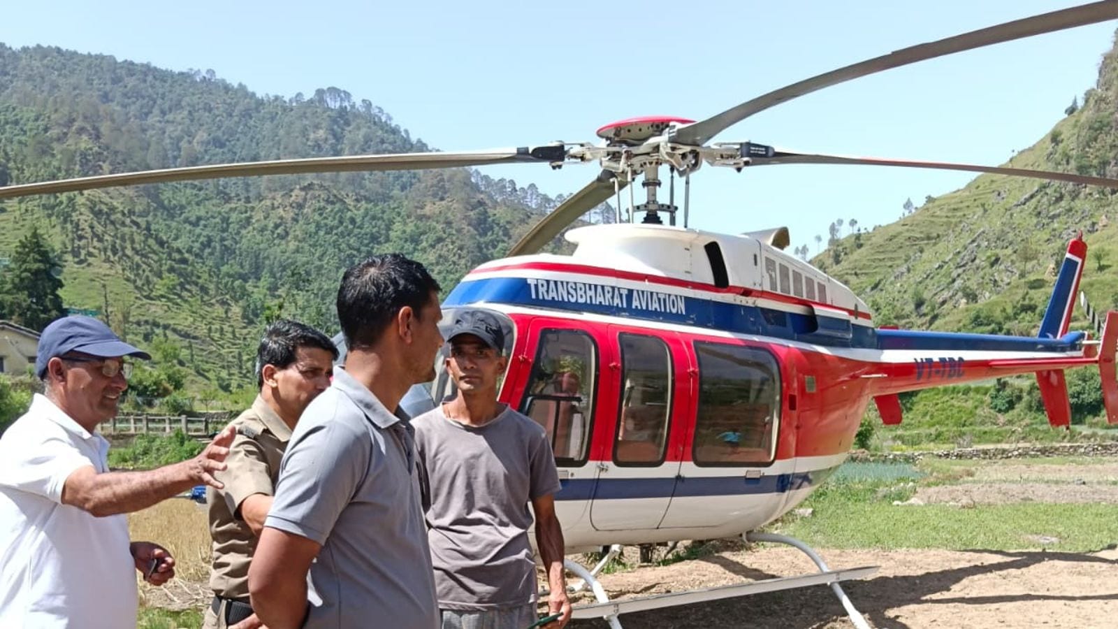 During the flight over the Chamba–Arakot area, heading from Badrinath shrine to Dehradun, the chopper made a safe emergency landing