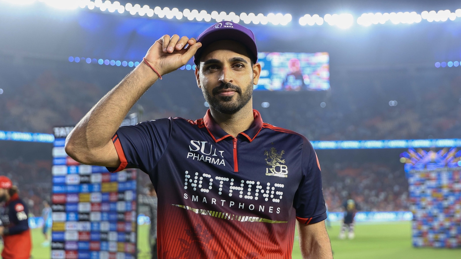  Bhuvneshwar Kumar took back the Purple Cap. (BCCI/Creimas Photo)