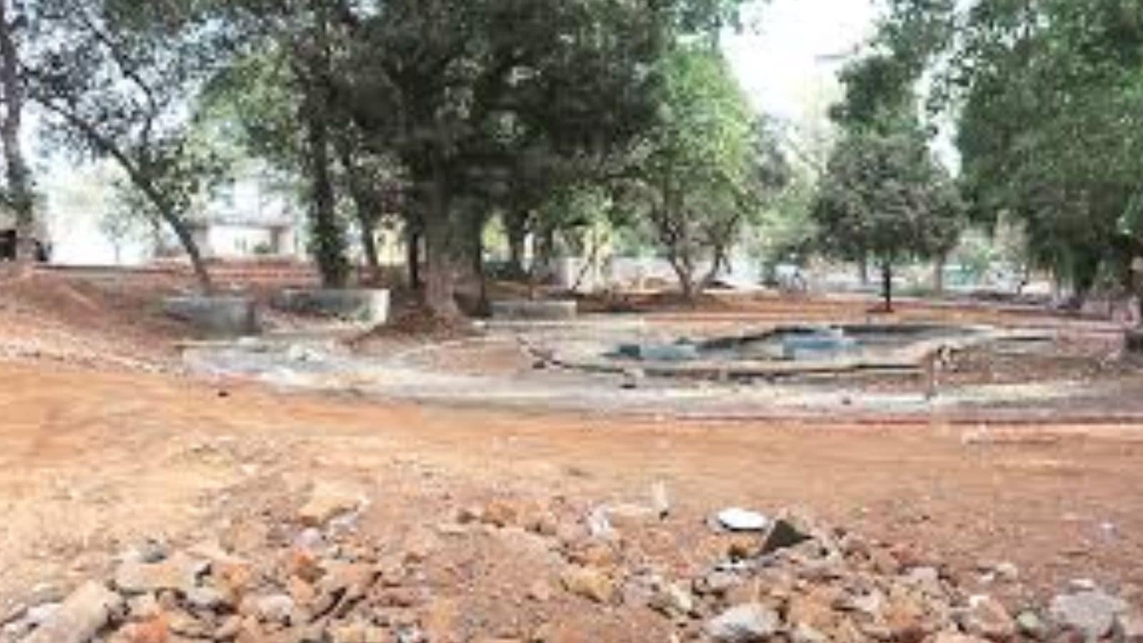 Mumbai’s iconic ‘Old Woman’s Shoe’ at Hanging Gardens to get a ₹7 lakh makeover