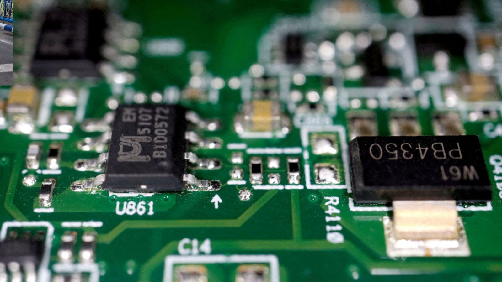 Cabinet clears two chip plants worth Rs 3,936 crore under ISM; one could be India’s first commercial display facility