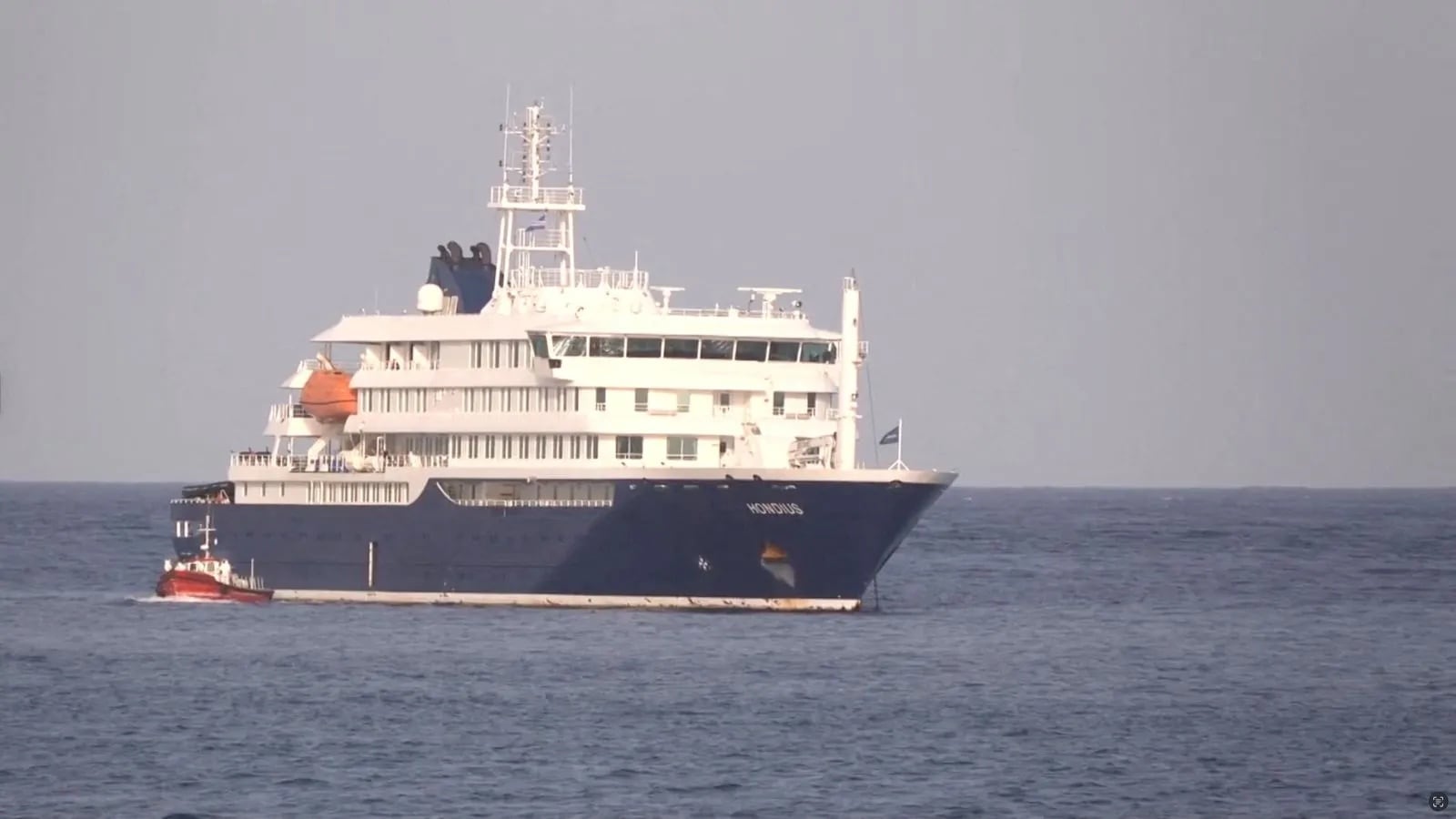 cruise ship