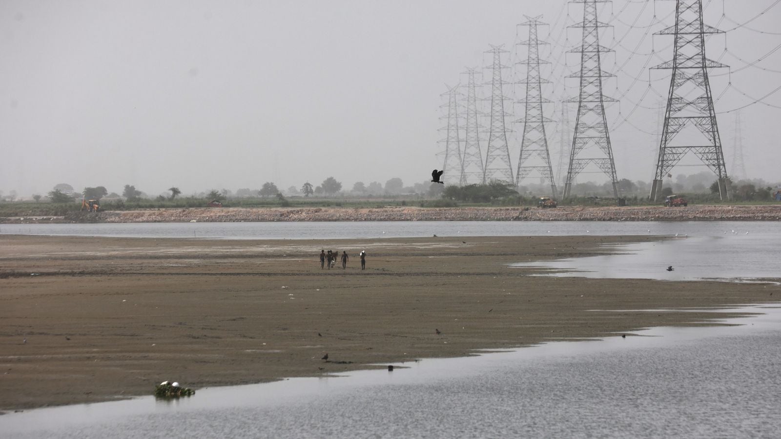 Delhi sees hottest May night in 14 years, record power demand; rain relief likely this week