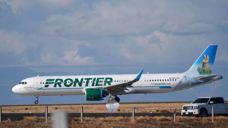 Frontier Airlines, denver airport,
