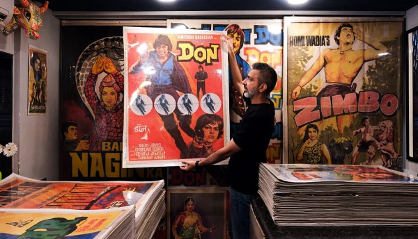 Among them are works by artists whose paintings once dominated cinema facades across Mumbai, even though many of their names faded from public memory over time.