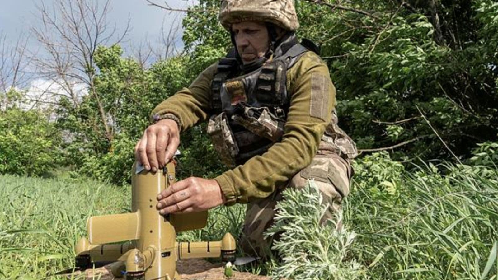The Brutal Truth Behind Ukraines New Algorithmic War on Russian Logistics