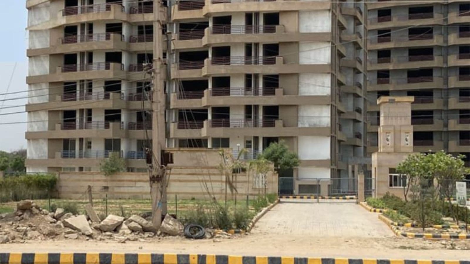 ‘Paid EMIs, lost jobs during Covid’: For 3,000 Gurgaon & Noida homebuyers, SC order brings relief ‘Paid EMIs, lost jobs during Covid’: For 3,000 Gurgaon & Noida homebuyers, SC order brings relief