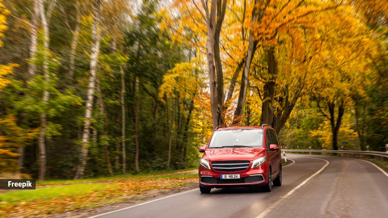 Best road trips near Mumbai to take this June for misty hills, beaches, and quick escapes