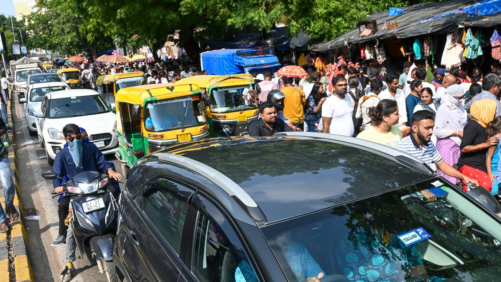 To ease traffic congestion, Ahmedabad civic body turns to Google Maps for live data