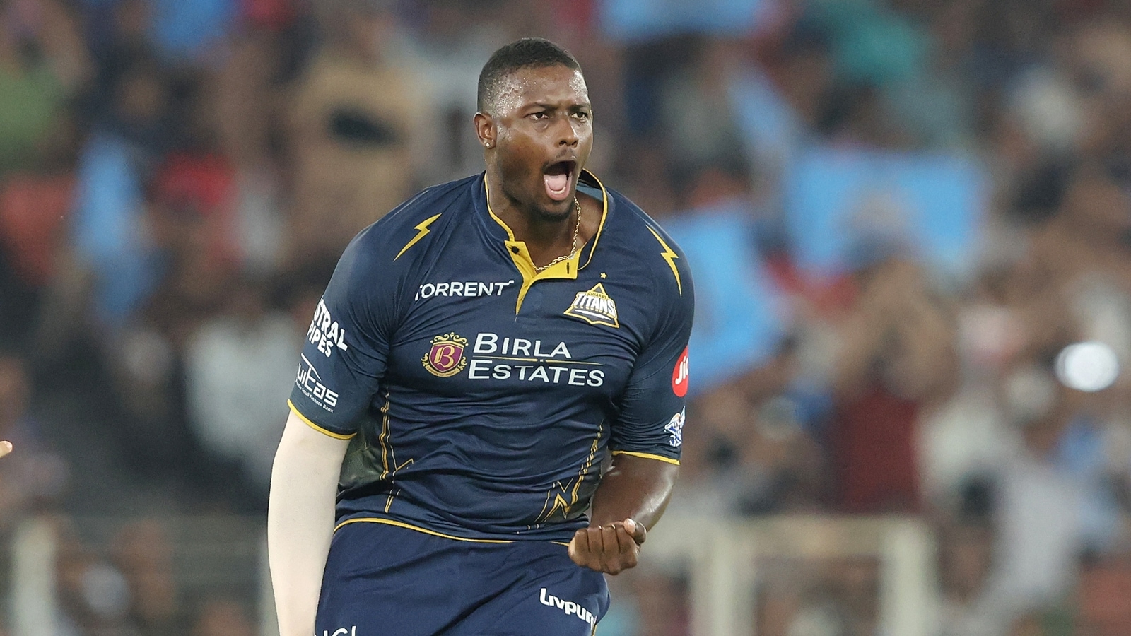 In the four matches that Holder has played thus far in the 2026 IPL, he has taken seven wickets and boasts an economy of 6.94. (BCCI/Creimas Photo)