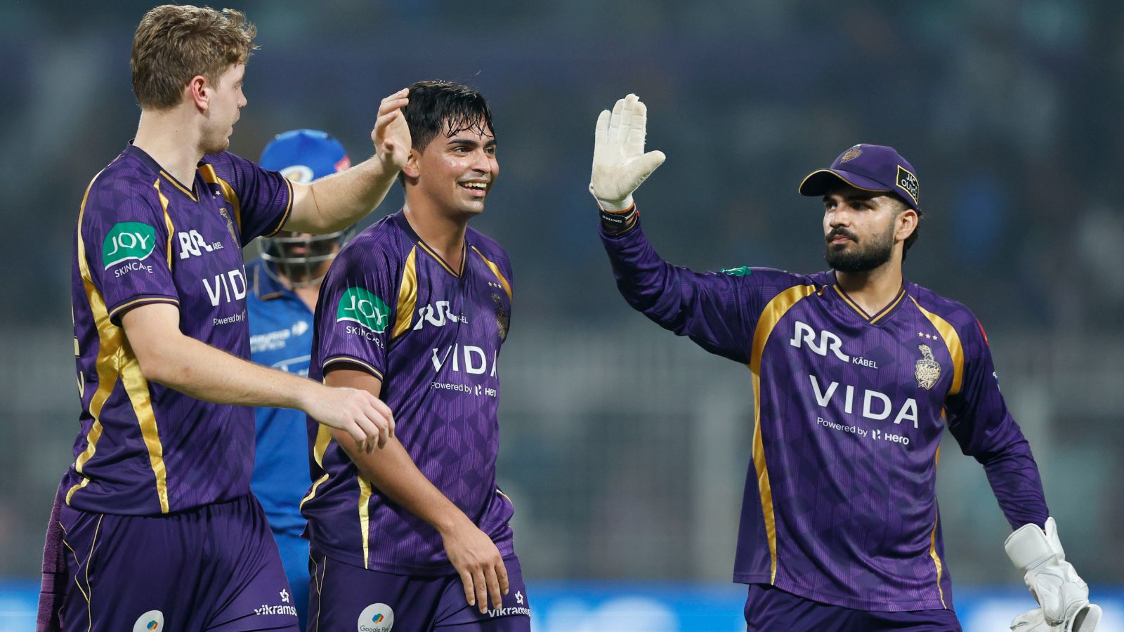 Knight Riders’ bowlers fashion key win over MI to keep playoff hopes alive