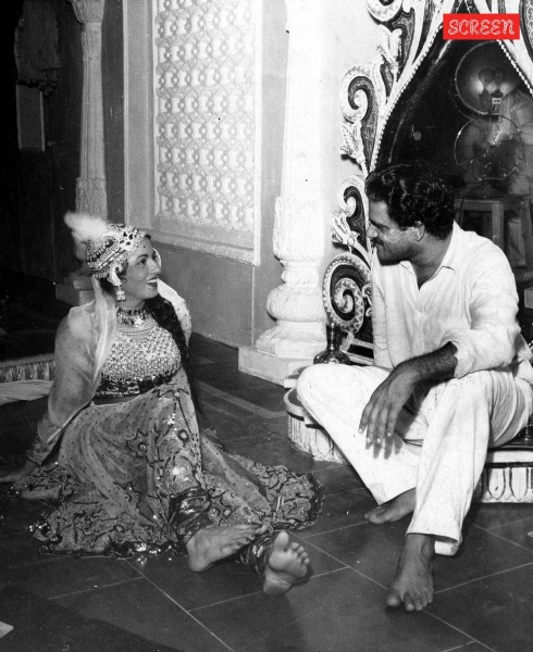 Madhubala and director K Asif, mughal e azam