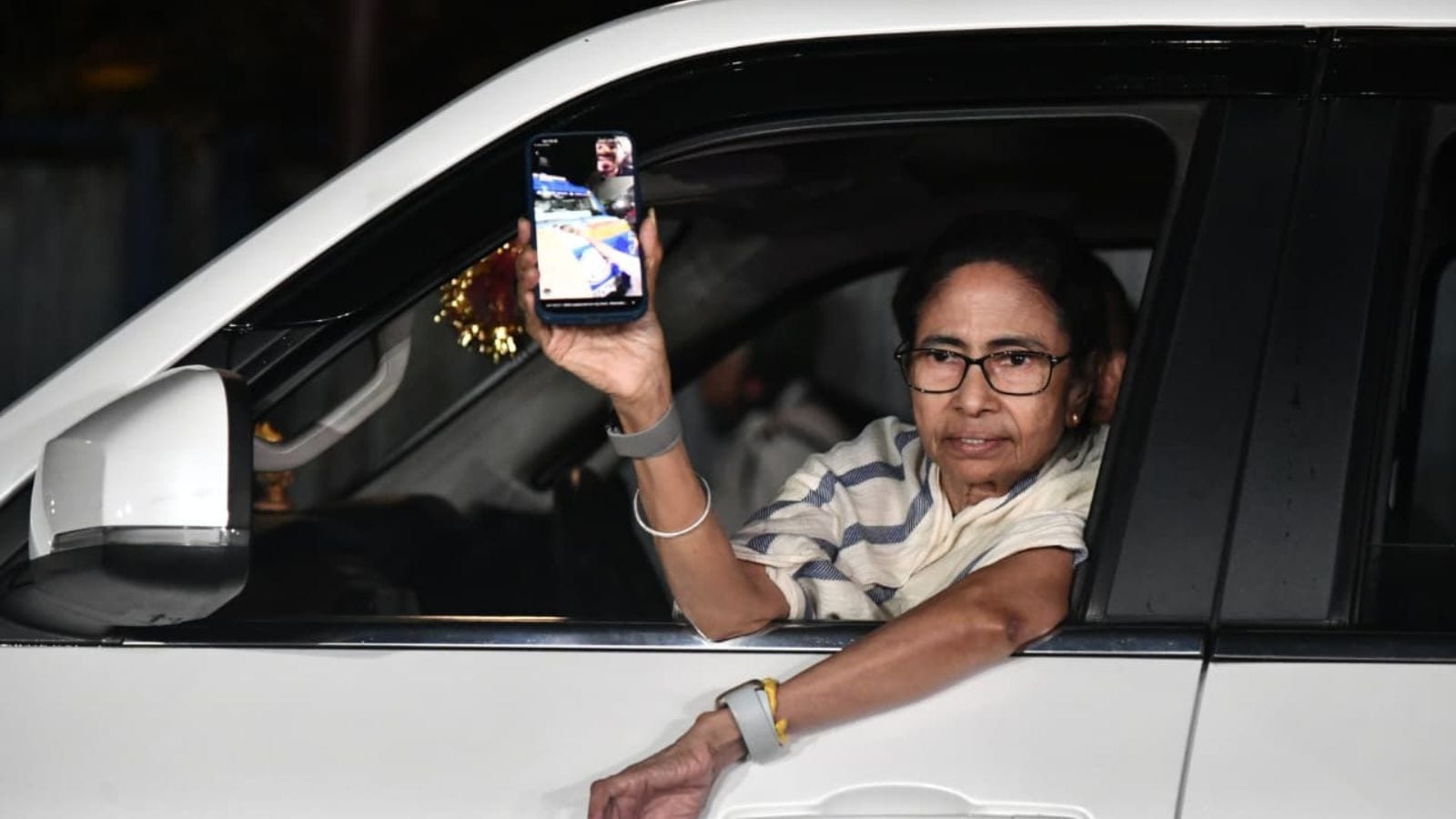 ‘Murder of democracy’: TMC alleges EVM tampering, ECI pressure on cops; BJP takes ‘outgoing CM’ dig