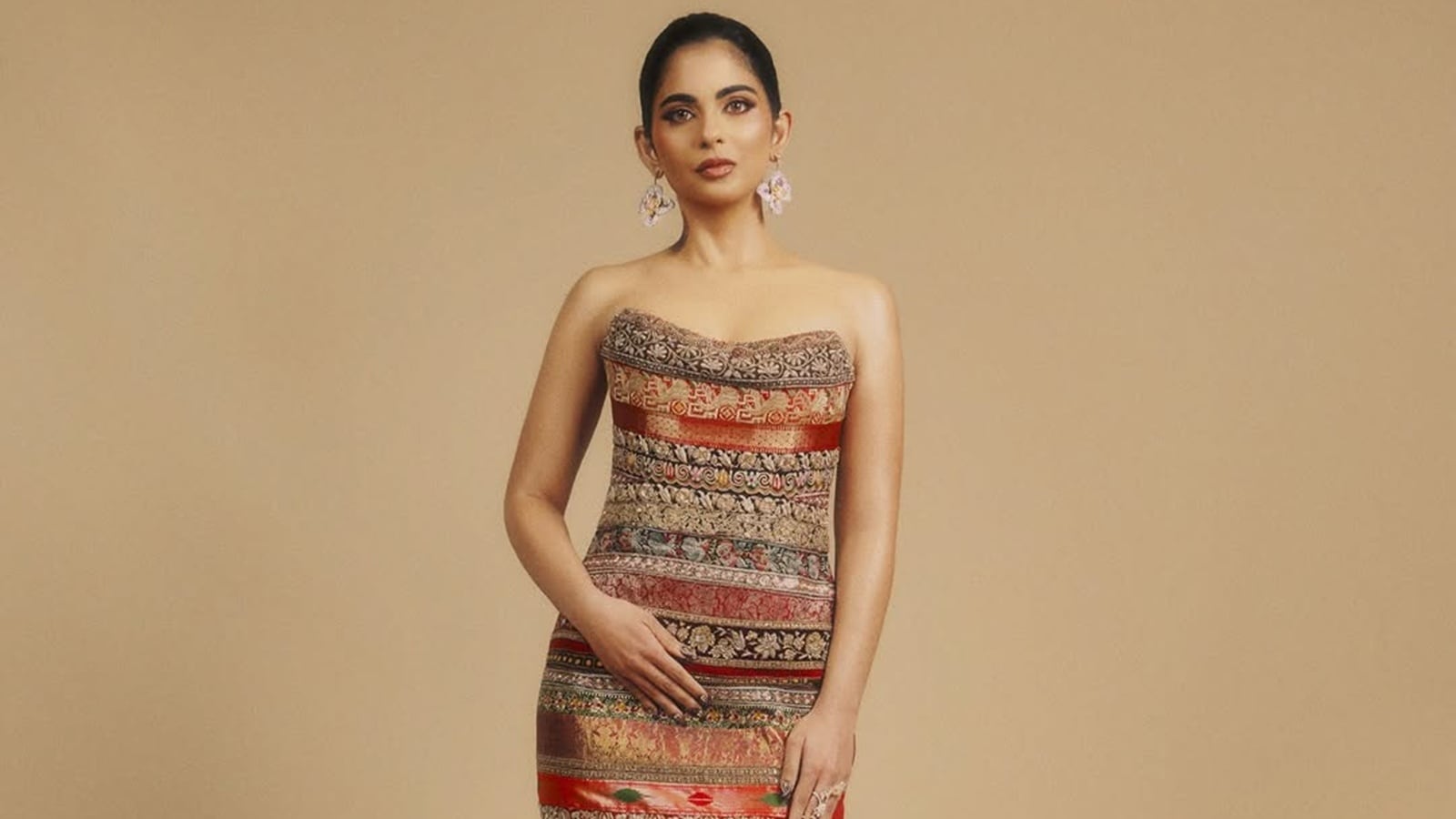 Isha Ambani pays 26-border tribute ‘developed over 450 hours’ to Indian craft at Met Gala pre-party