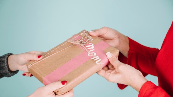 Thoughtful everyday gadgets can make Mother’s Day gifting feel a little more personal. (Image: magnefic)