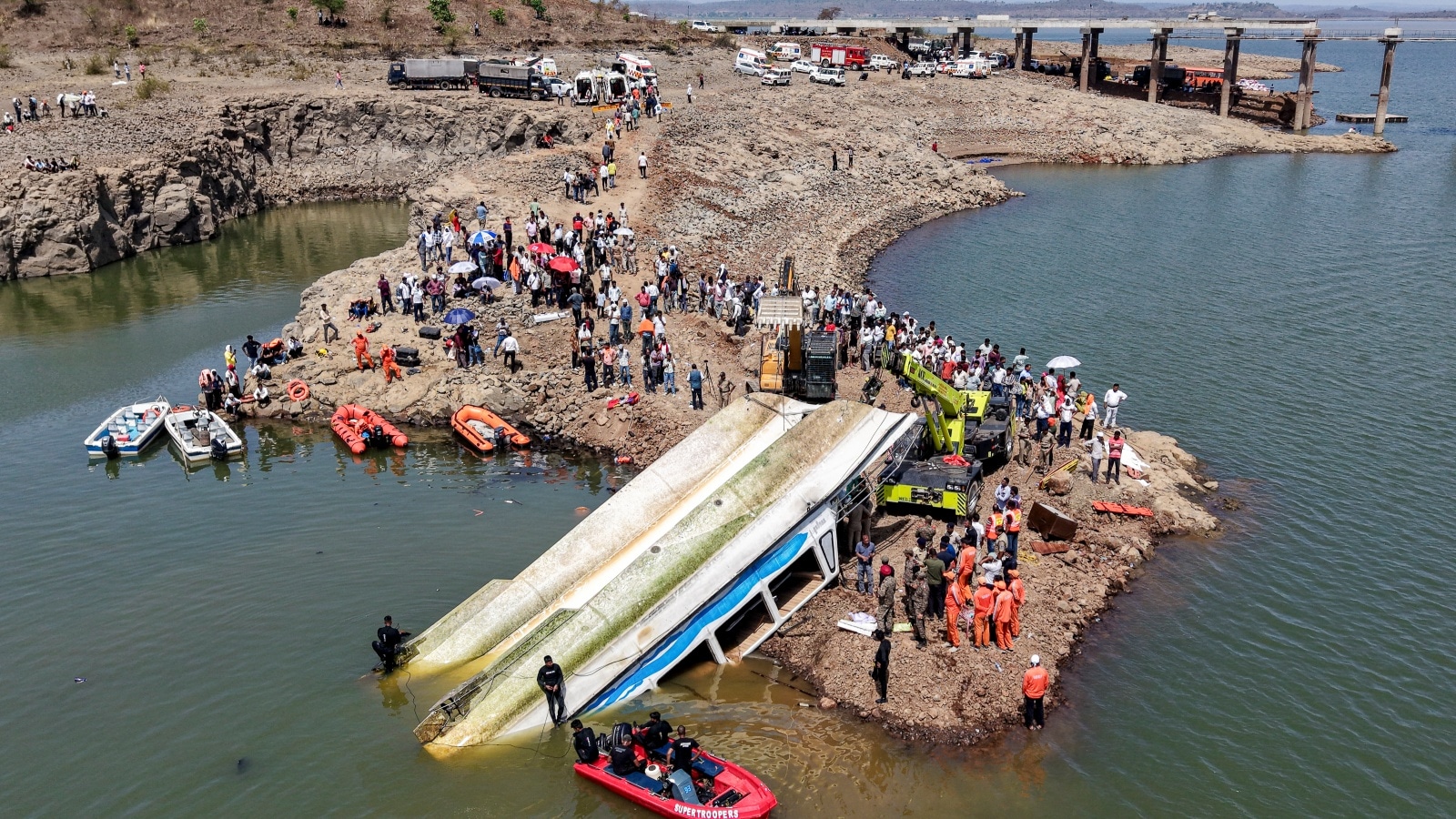 How Narmada cruise went from leisure outing to tragedy