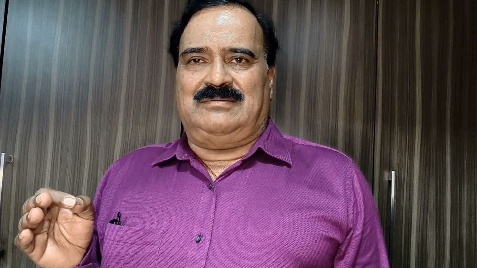 Patil also said that Hiray’s comments on a news channel that his novel is dividing the society is wrong and “poisonous”.