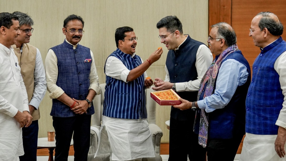 Punjab aap mps join bjp, Punjab aap mps exit, aap mps join bjp, aap mps exit, AAP, Aam Aadmi Party AAP, Arvind Kejriwal, Raghav Chadha, Raghu Rai, congress Retaining 24 Akbar Road, editorial, Indian express, opinion news, current affairs
