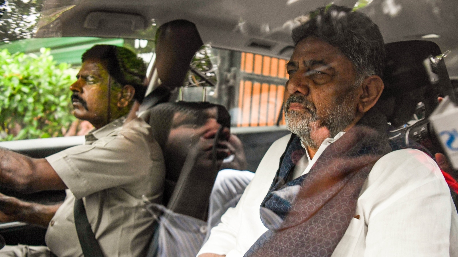 Karnataka CM News Live Updates: Ahead of Congress meet to pick Karnataka CM, BJP alleges ‘backdoor politics on’ for Dy CM post