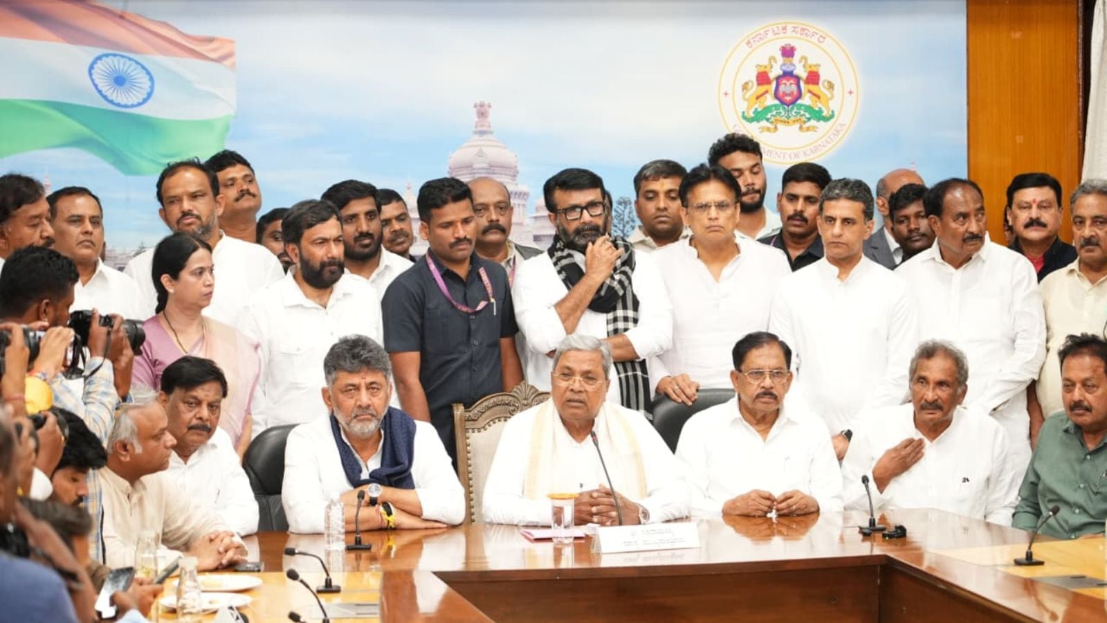 Karnataka CM News Live Updates: Siddaramaiah says he has resigned, ‘turned down High Command’s offer to enter Rajya Sabha’
