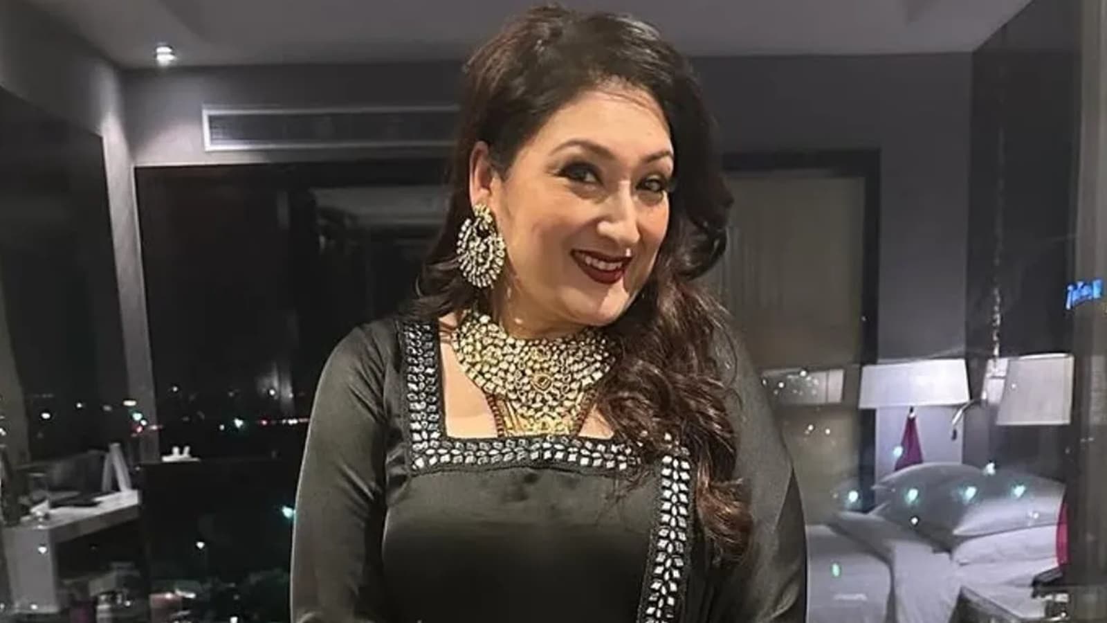 Diabetic Sunita Ahuja travels with makhana and khakra: 'Need to eat every two hours'
