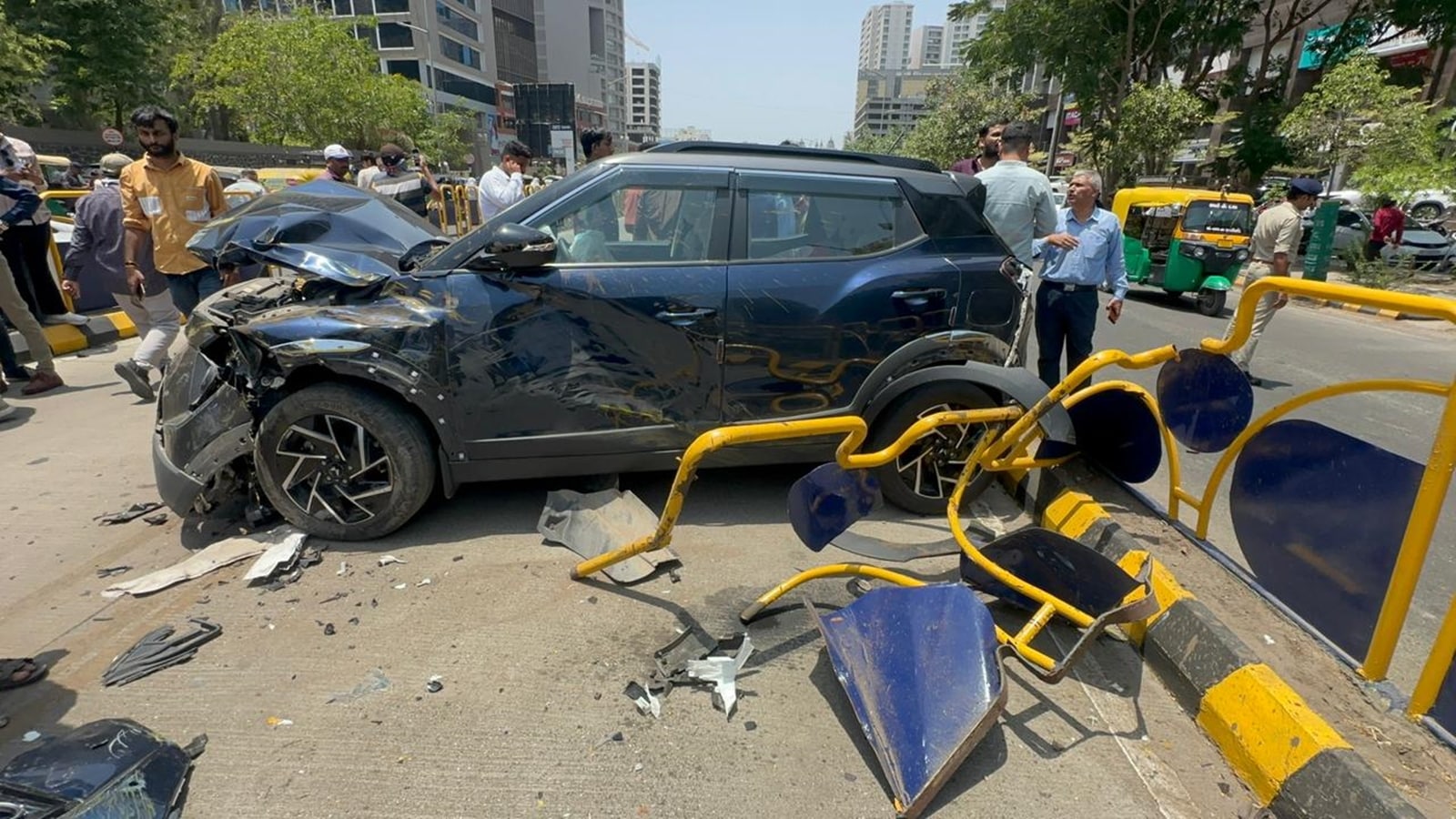 Rajkot builder’s son ‘rams SUV’ into several vehicles, beaten up by public
