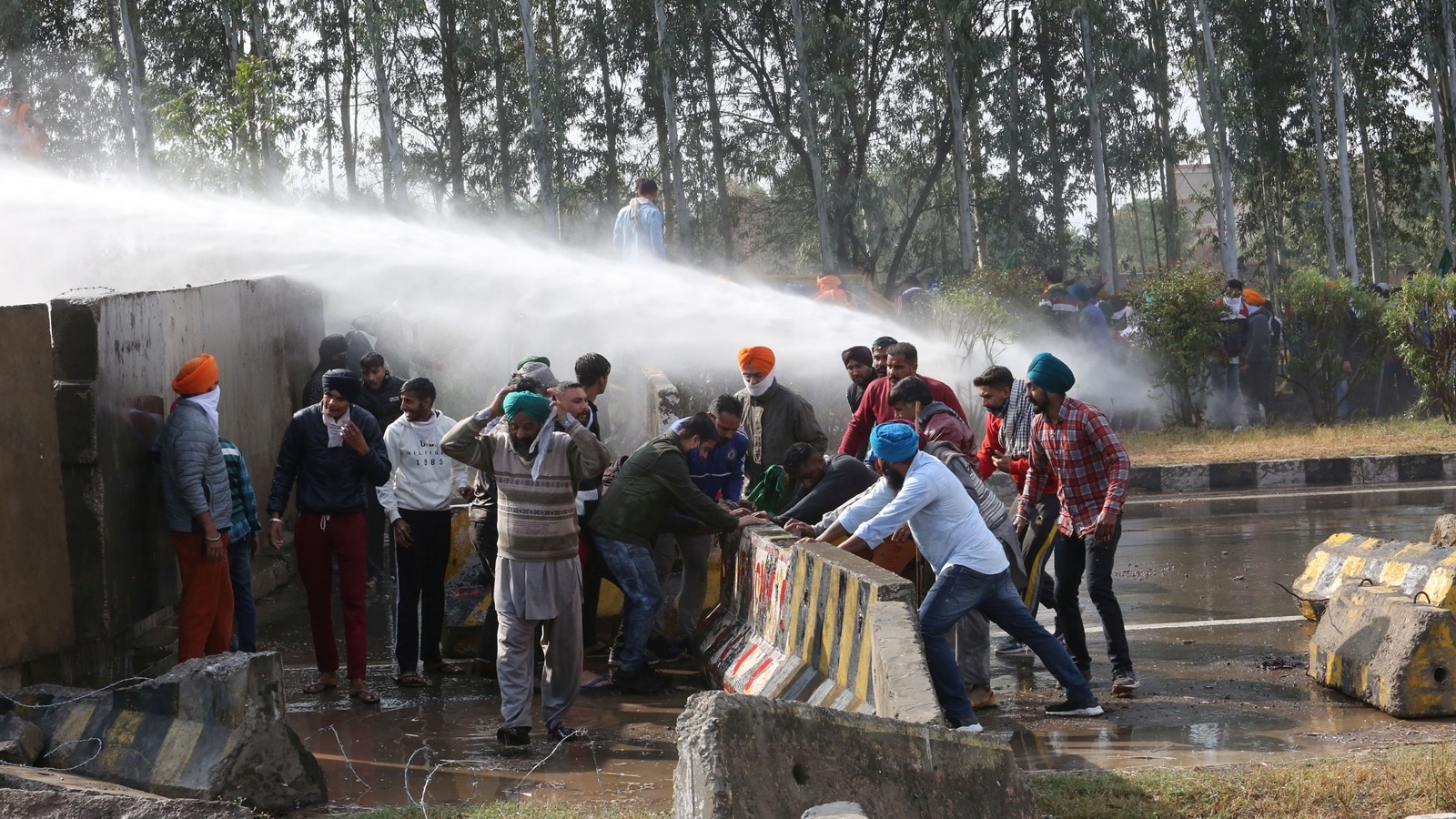 Chandigarh Police uses water cannons, tear gas to disperse farmers marching towards Punjab Lok Bhavan