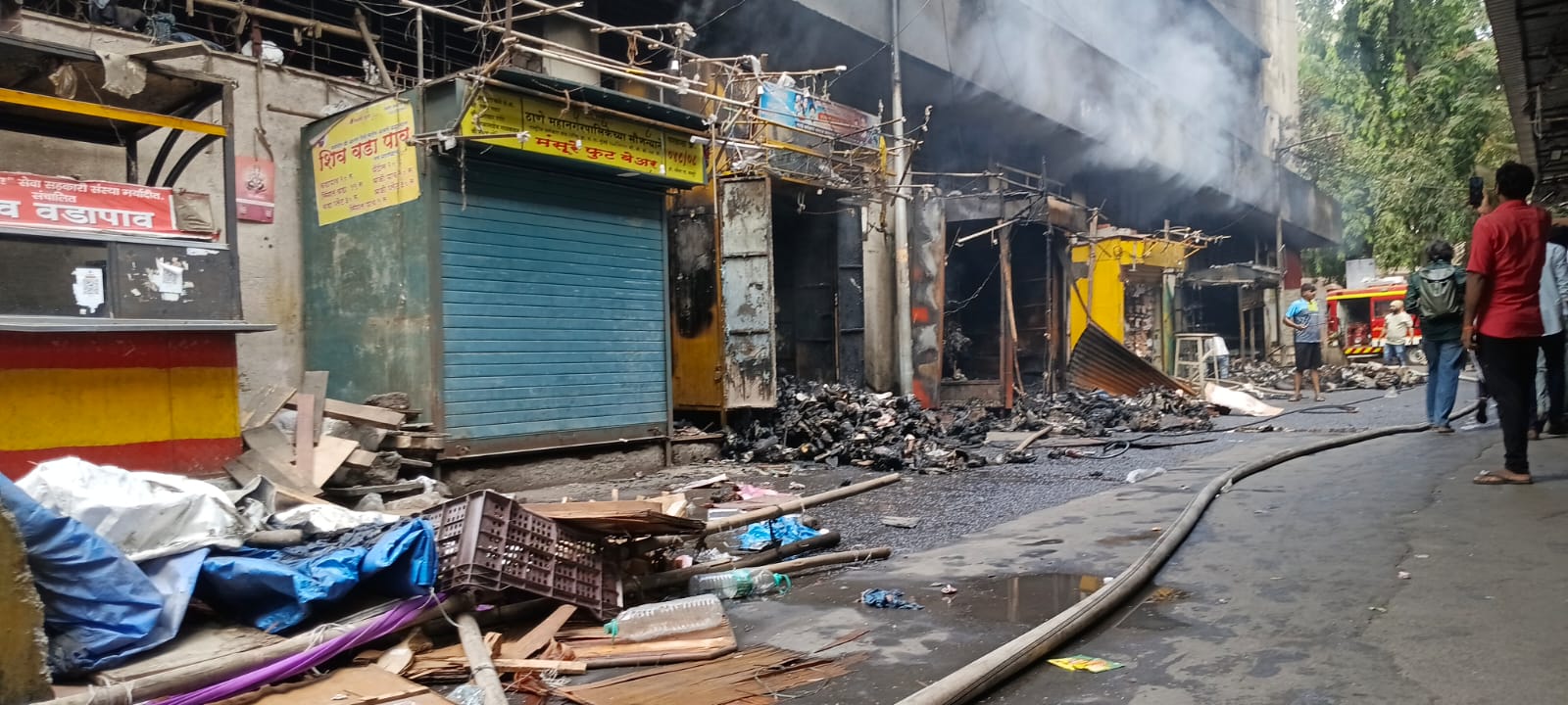 Thane market fire