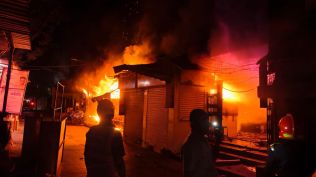 Thane market fire