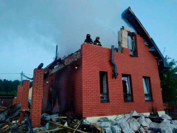This photo released by Moscow Region Governor Andrei Vorobyev's official telegram channel shows the damage after a Ukrainian drone attack, just outside Moscow, Russia, on Sunday, May 17, 2026. AP/PTI(AP05_17_2026_000613B)