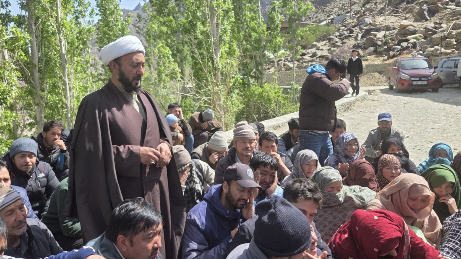 Nine-year-old swept across LoC returns home, revives calls for humanitarian corridor