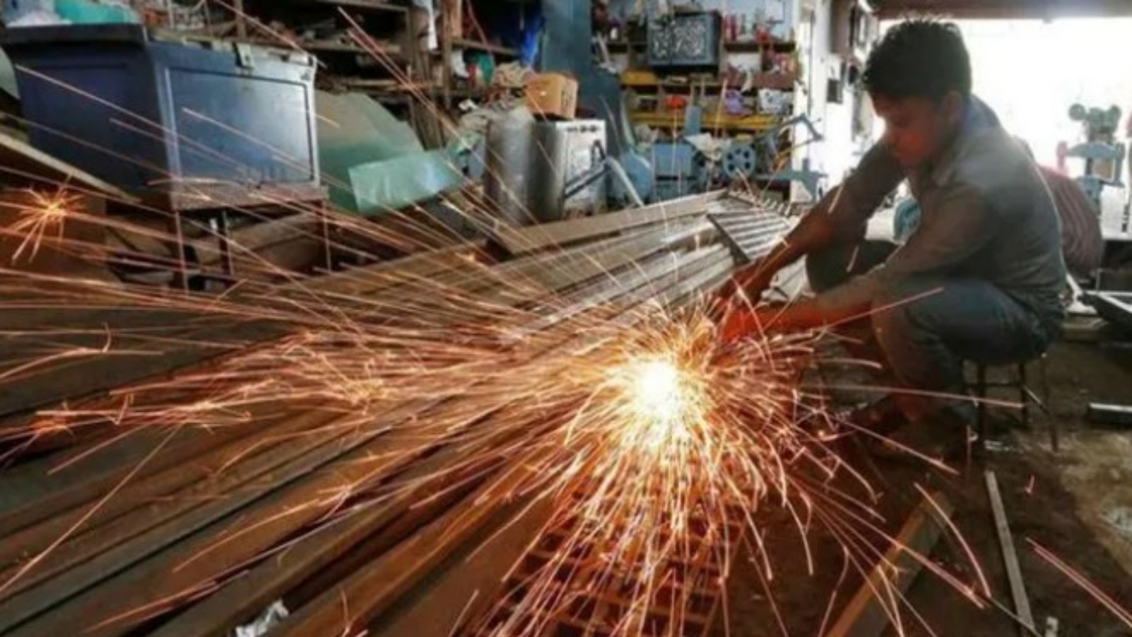 Centre to Cover 90% of EU Carbon Tax Compliance Costs for MSMEs