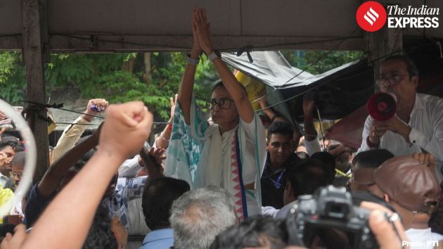 Trinamool Congress supremo Mamata Banerjee on Tuesday started her day-long sit-in in central Kolkata