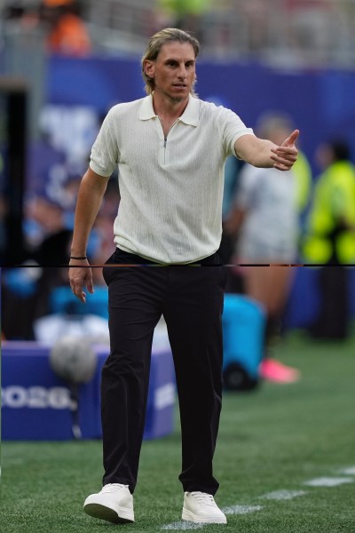 Ecuador head coach Sebastian Beccacece in action during FIFA World Cup 2026. (AP)