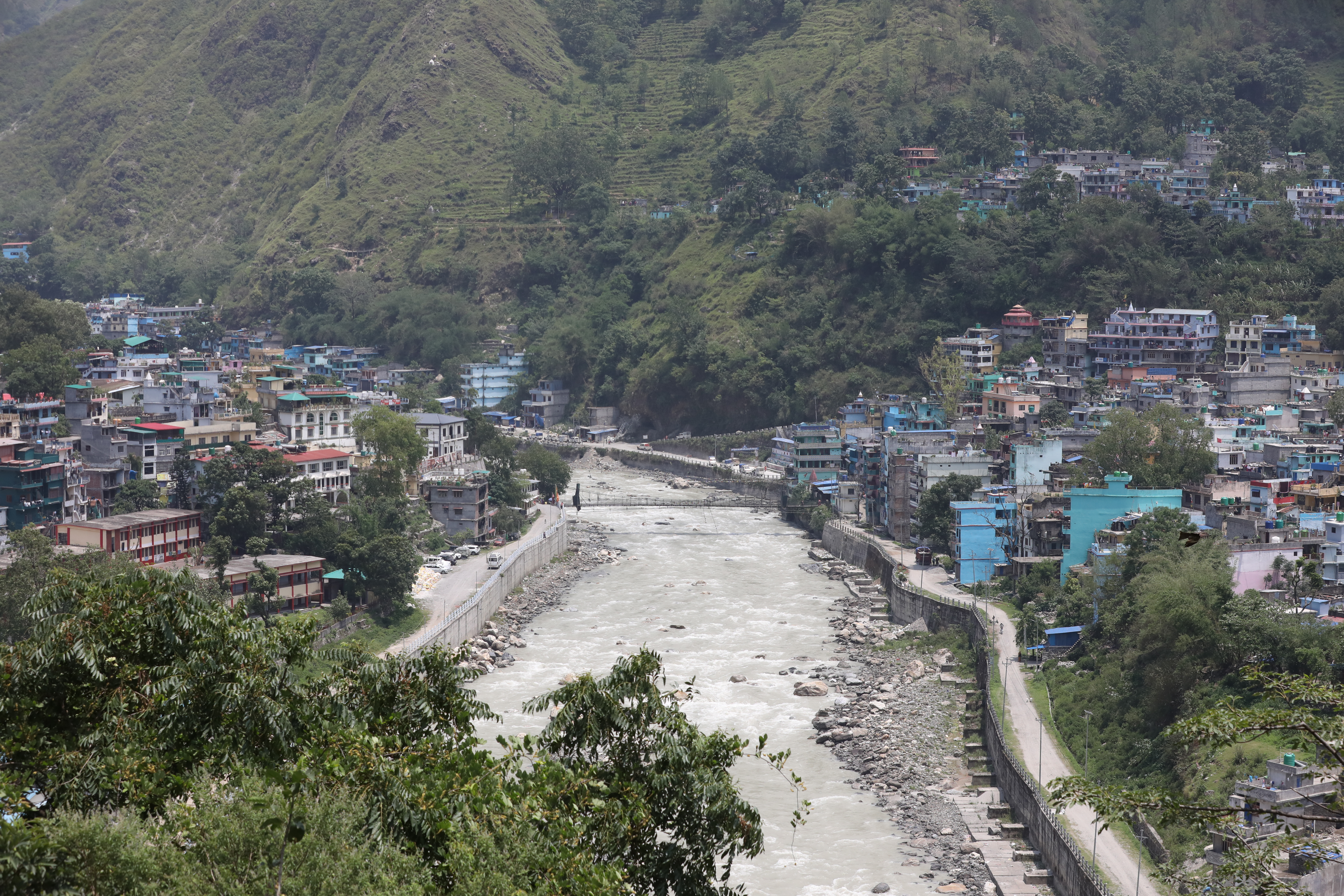 The bridge over Kali River that connects Dharchula, Uttarakhand, to Nepal