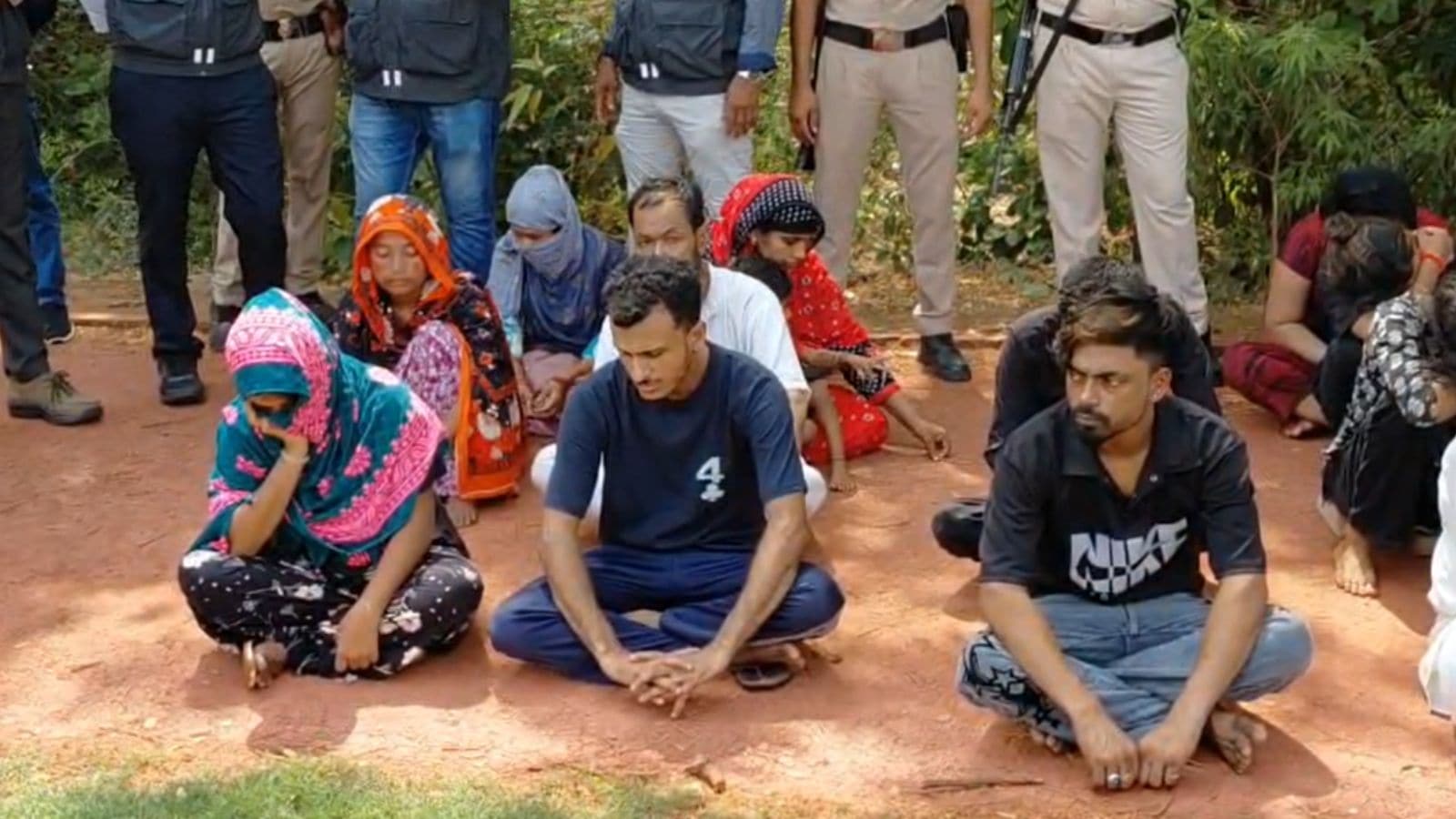 362 illegal Bangladeshi immigrants identified in Gujarat; 166 in ...