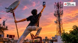 Airtel 5g service internet connection recharge refund consumer court
