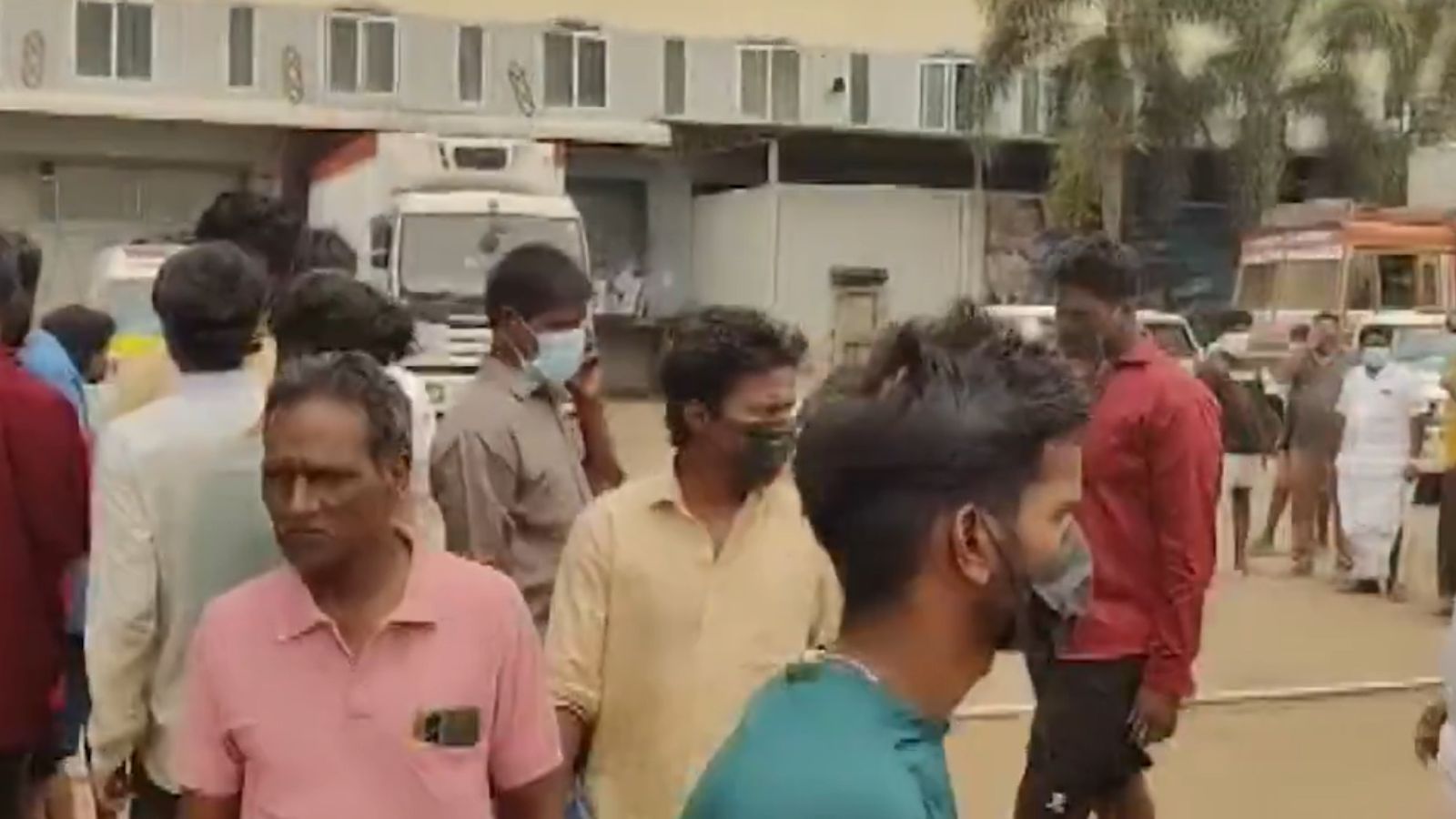 indianexpress.com - Arun Janardhanan - 7 dead, 9 critical in gas leak at Tamil Nadu seafood factory